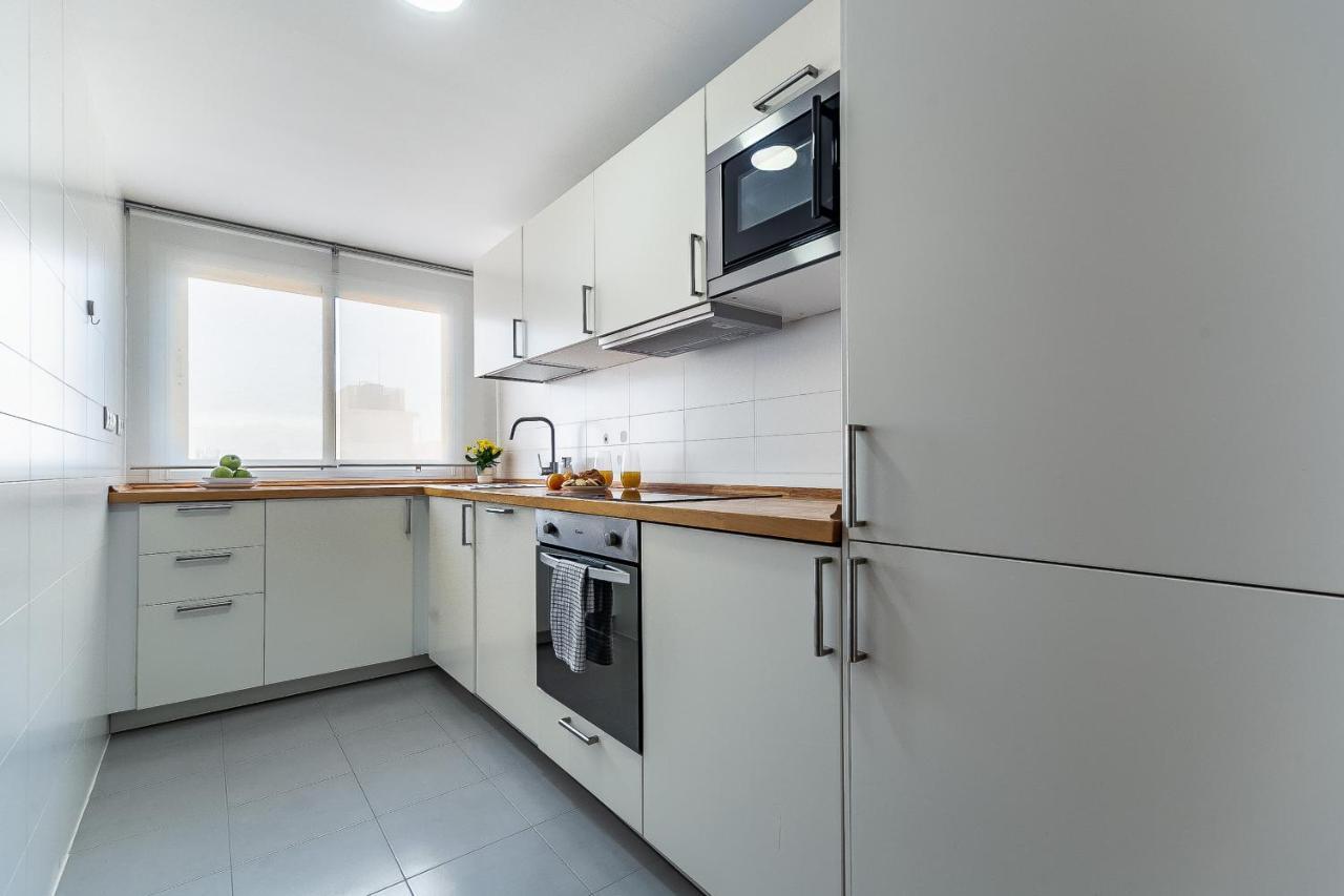 Modern Beach Apartment Valparaiso With Parking Malaga Zewnętrze zdjęcie