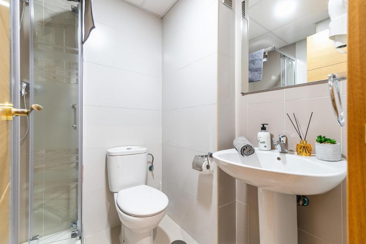 Modern Beach Apartment Valparaiso With Parking Malaga Zewnętrze zdjęcie